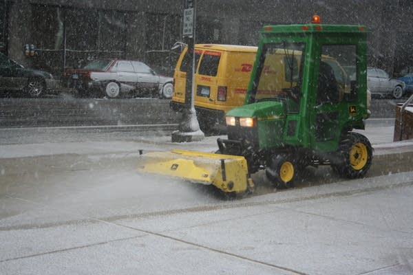Street sweeper