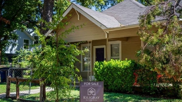 Existing home sales, prices fall