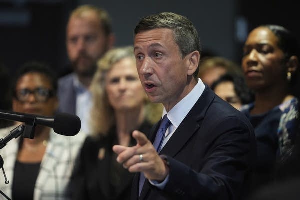 Democratic leaders withdraw measure clarifying the party position on the Israel's war in Gaza