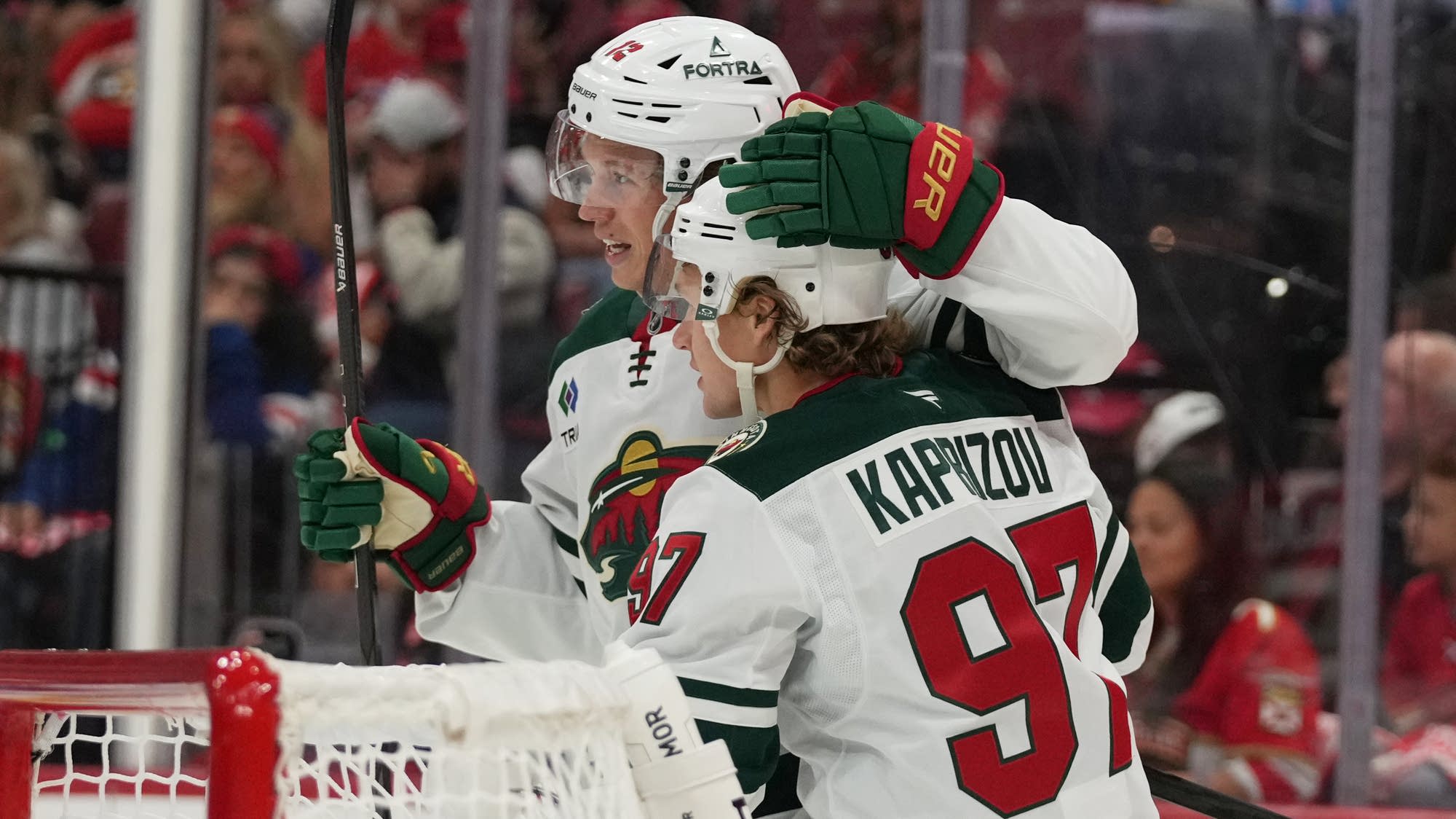 Wild top Panthers 4-1 to spoil Florida's home opener