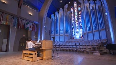 Agnes Barthel at 2007 Holtkamp in Boe Chapel, St. Olaf College