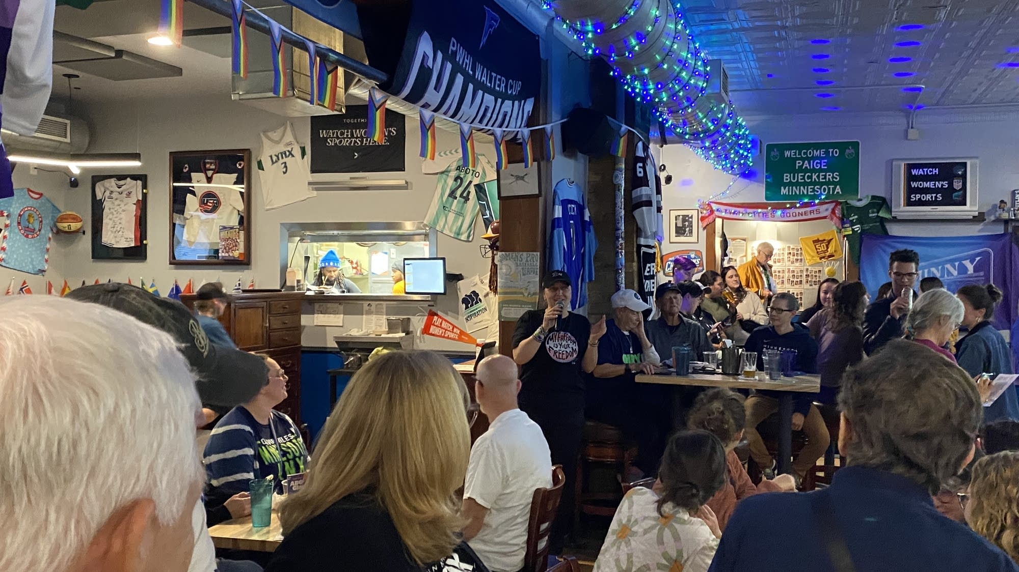 Lynx fans support grows with playoffs days away