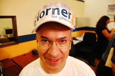 Lawrence Sagstetter, Horner supporter