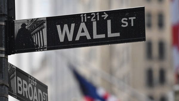 Small banks across the country reported technical problems submitting loans to the Small Business Administration.