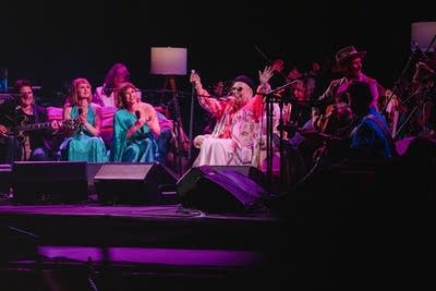 Nov. 7 in Music History: Happy Birthday, Joni Mitchell