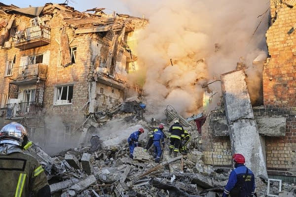 Major Russian attack includes rare strikes on the center of Kyiv, killing at least 18 