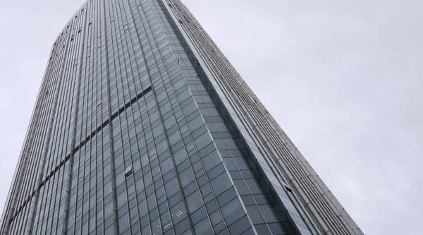 Landmark: Century Business Plaza