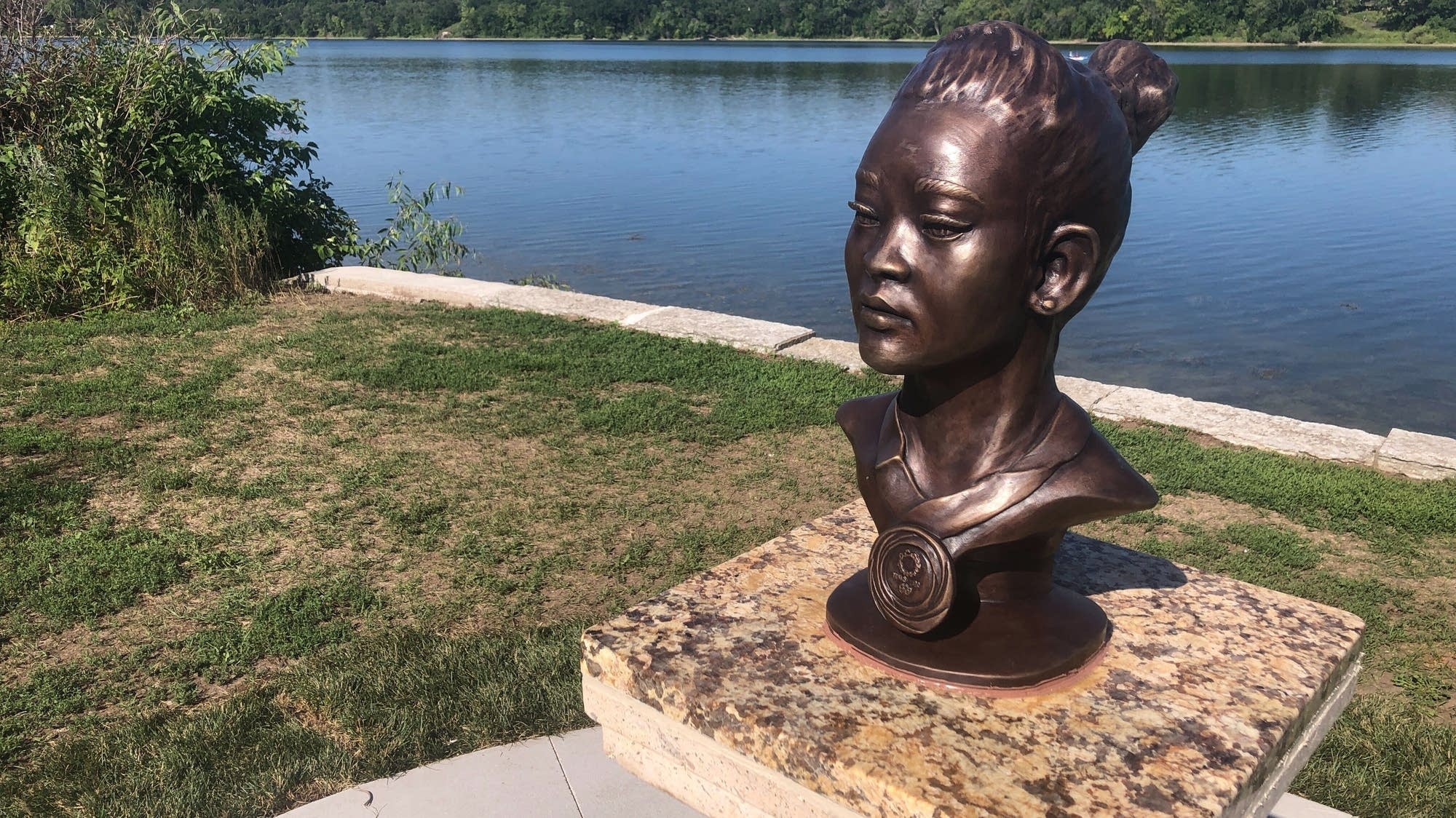 St. Paul police recover stolen Suni Lee bronze bust