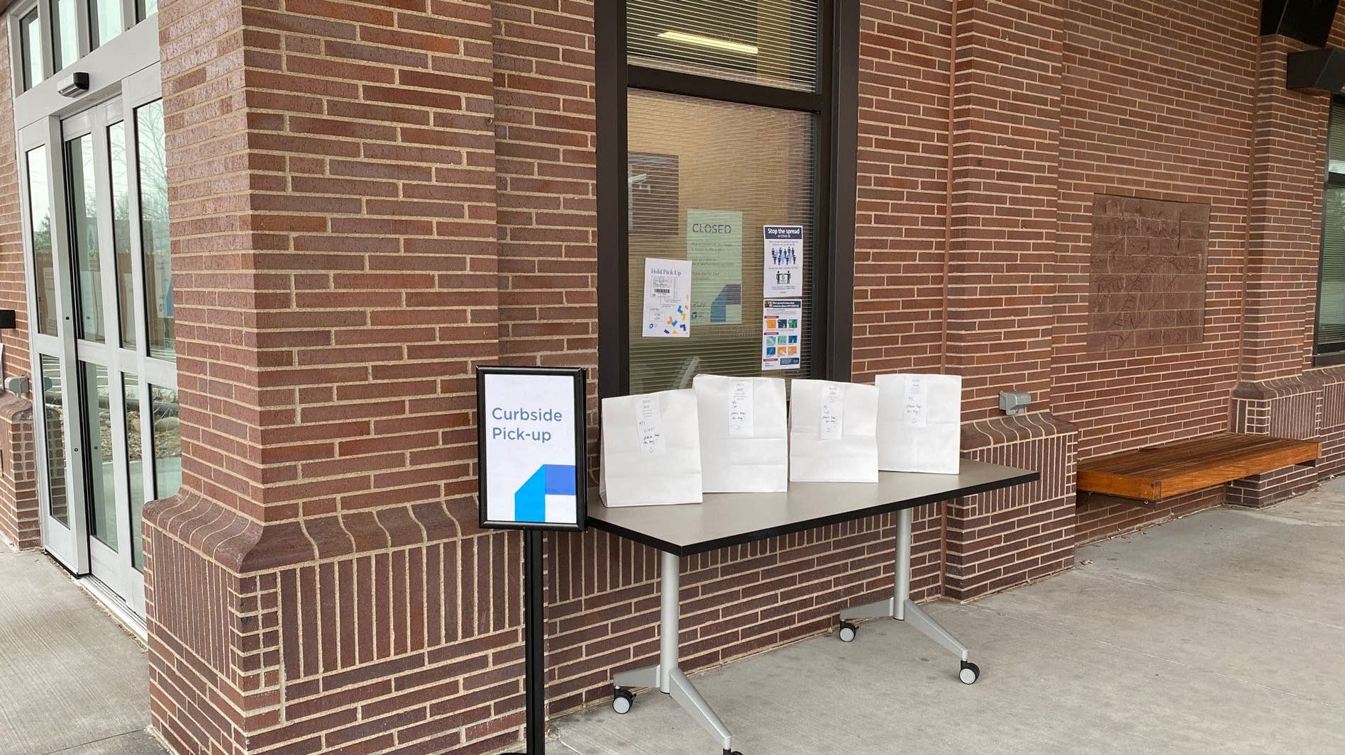 Minnesota libraries offer contactless curbside pickup to serve readers