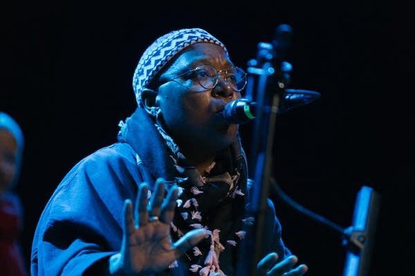 The Gig List for February 9: Meshell Ndegeocello; Roe Family Singers