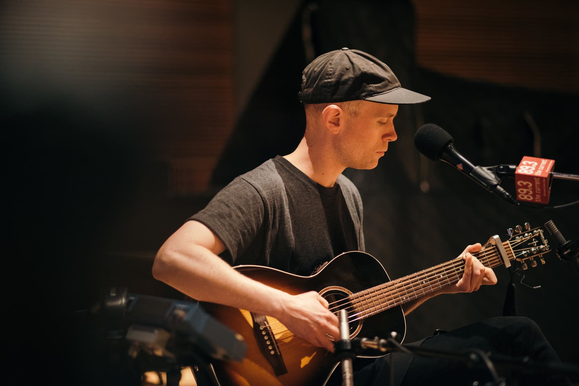 Jens Lekman plays an acoustic set and shares his songwriting approach