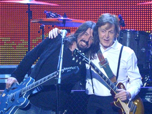 Music News: Macca to play drums on Foo Fighters LP