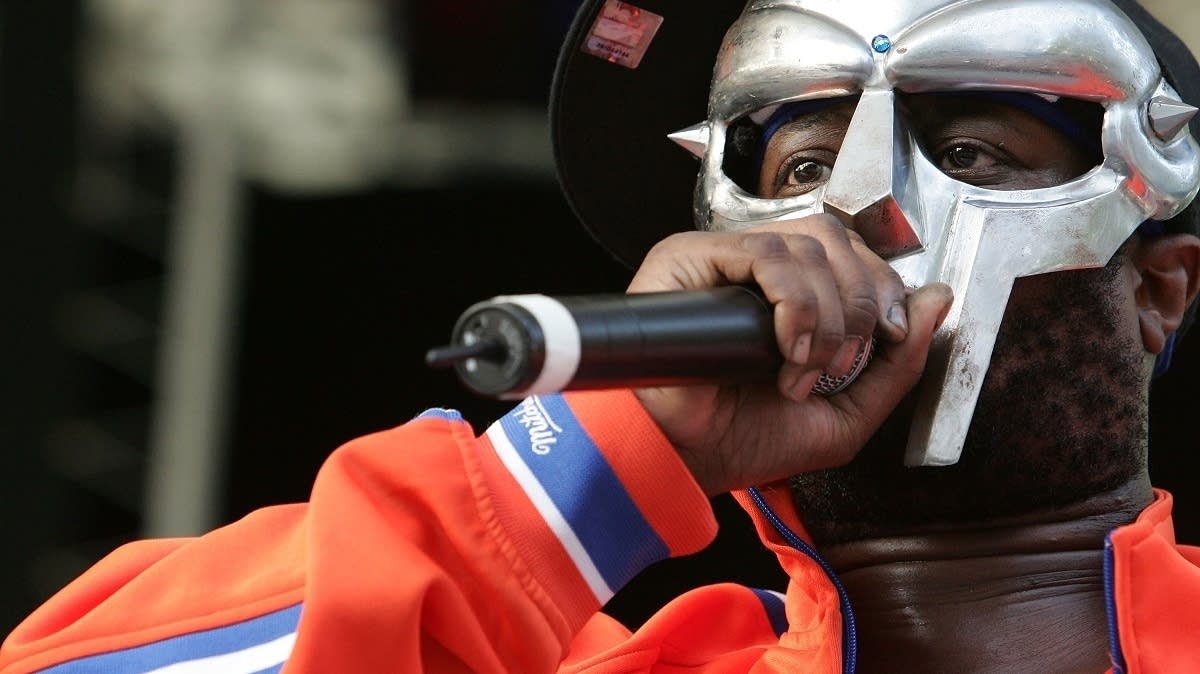 Take****様2点まとめ MF DOOM DIGGIN MASSIVE Revered rapper MF Doom, a London-born legend with Minneapolis ties