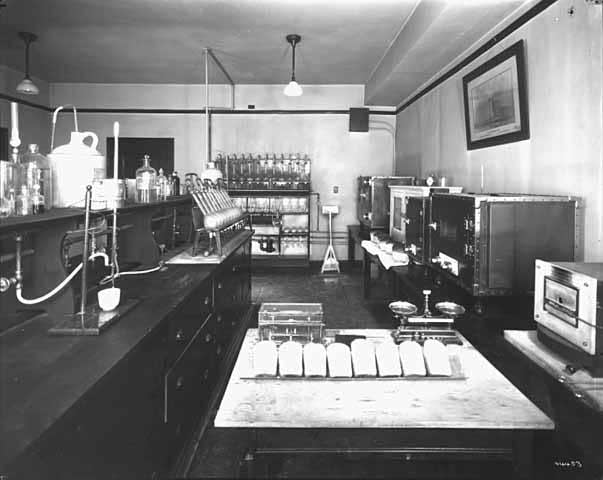 Cargill Elevator Company laboratory, 1923