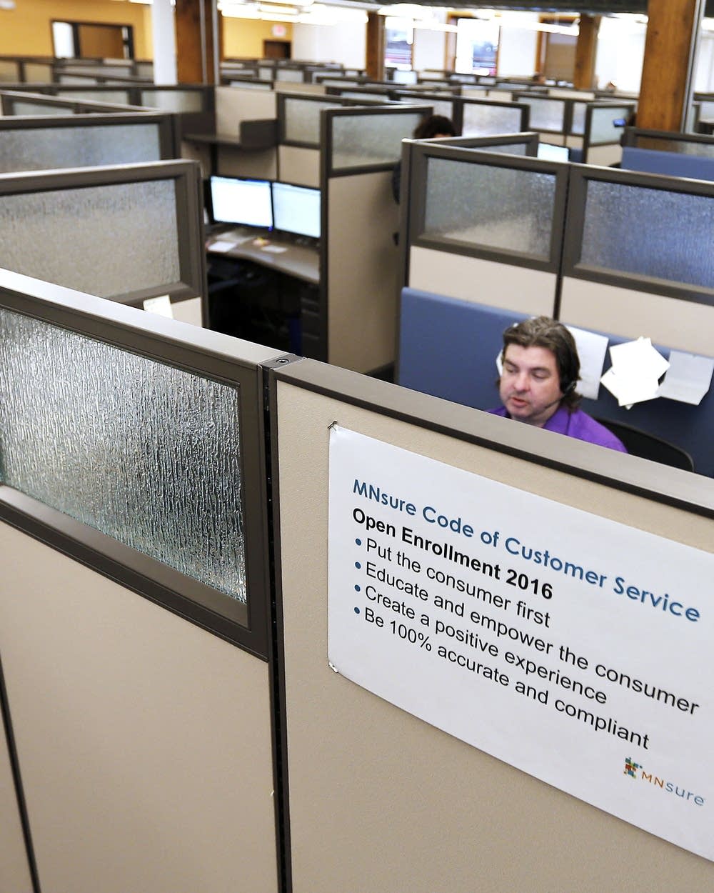 MNsure looks forward to busy, but smooth, enrollment period | MPR News