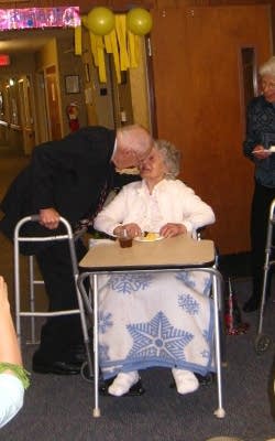 New love at age 102