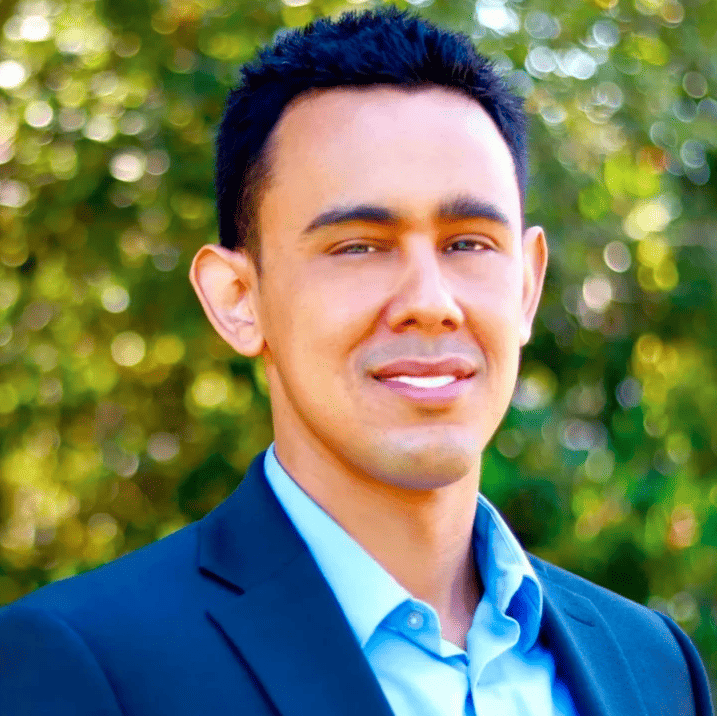 A headshot of Alejandro Guerrero, principal at the venture capital firm Act One Ventures.