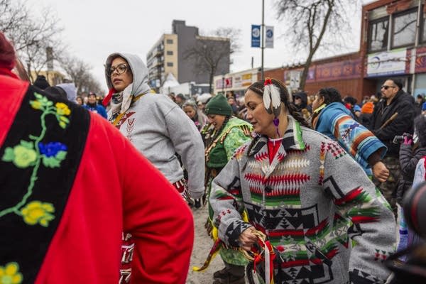Jingle dress dancers hold healing ceremonies at memorial sites in south Minneapolis