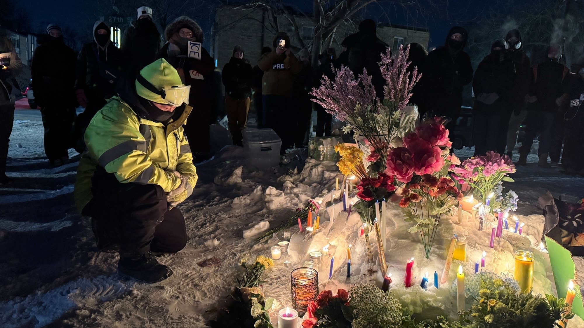Vigils across Minnesota remember Alex Pretti