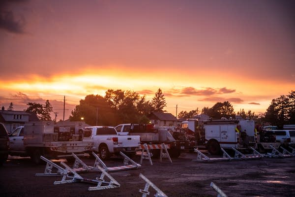 Minnesota wildfire evacuation zones lifted in some areas, homeowners being allowed to check on properties
