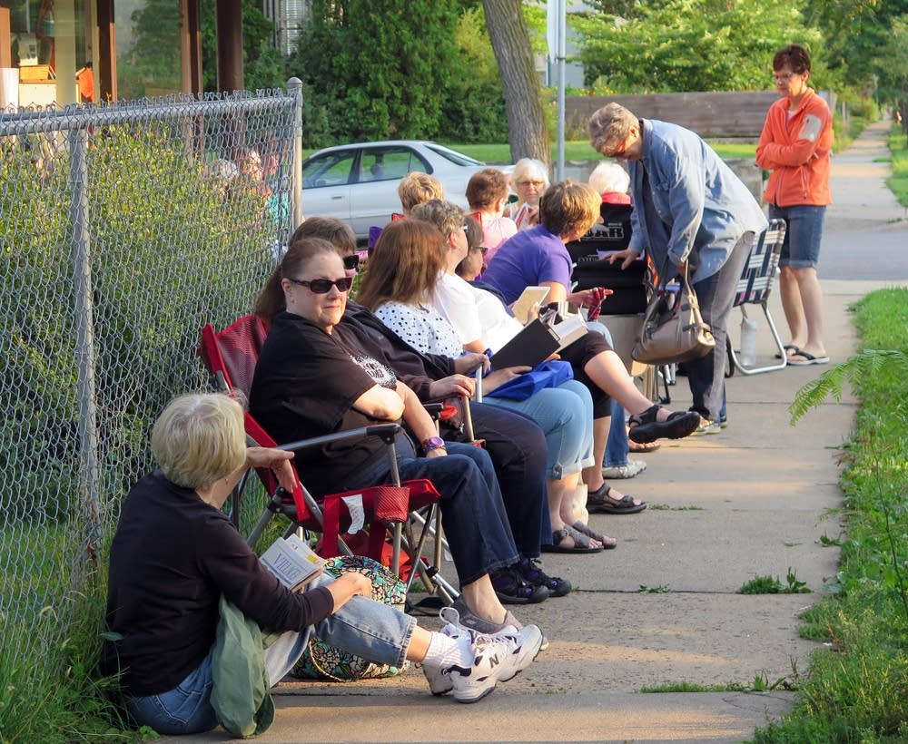 Line to sign up for Scrap Tamers Club