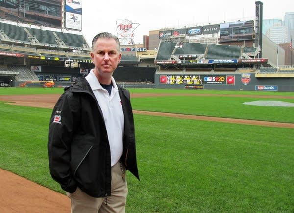 Groundskeepers rush to get Target Field ready as Twins' home opener nears