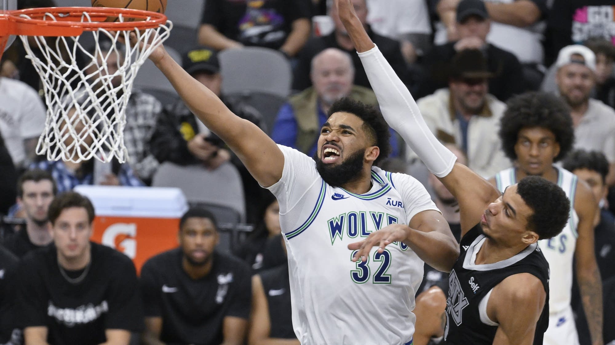 Vassell, Wembanyama key rally as Spurs overcome Edwards' big game to edge Timberwolves, 113-112 - Vimarsana News