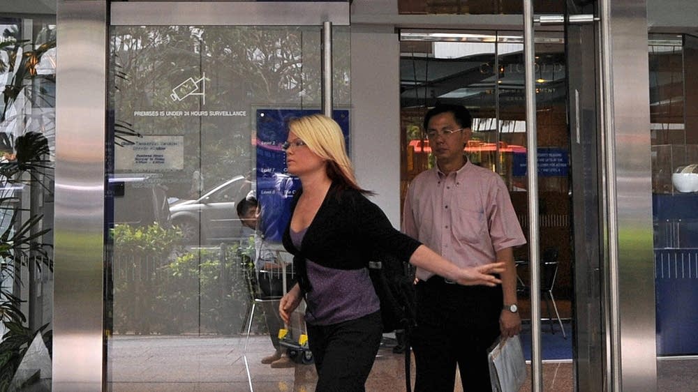 Citibank suspends student loans to two year colleges | MPR News