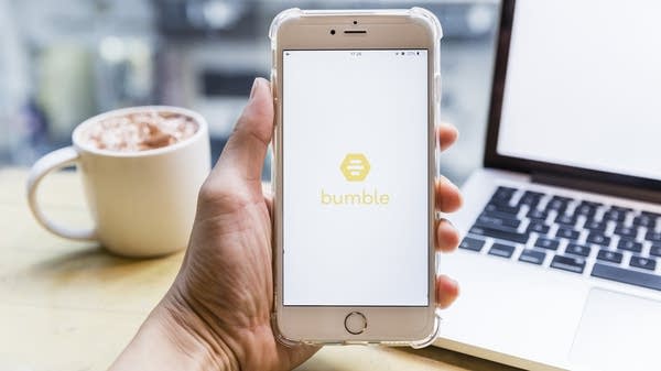 Bumble stumbles as dating apps struggle