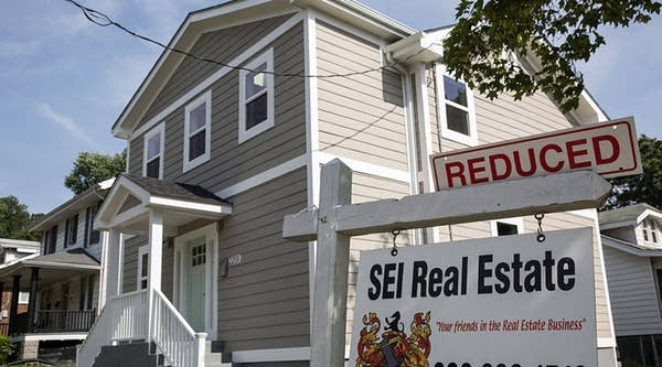 Real estate website Zillow reported that more sellers lowered their asking prices in June.