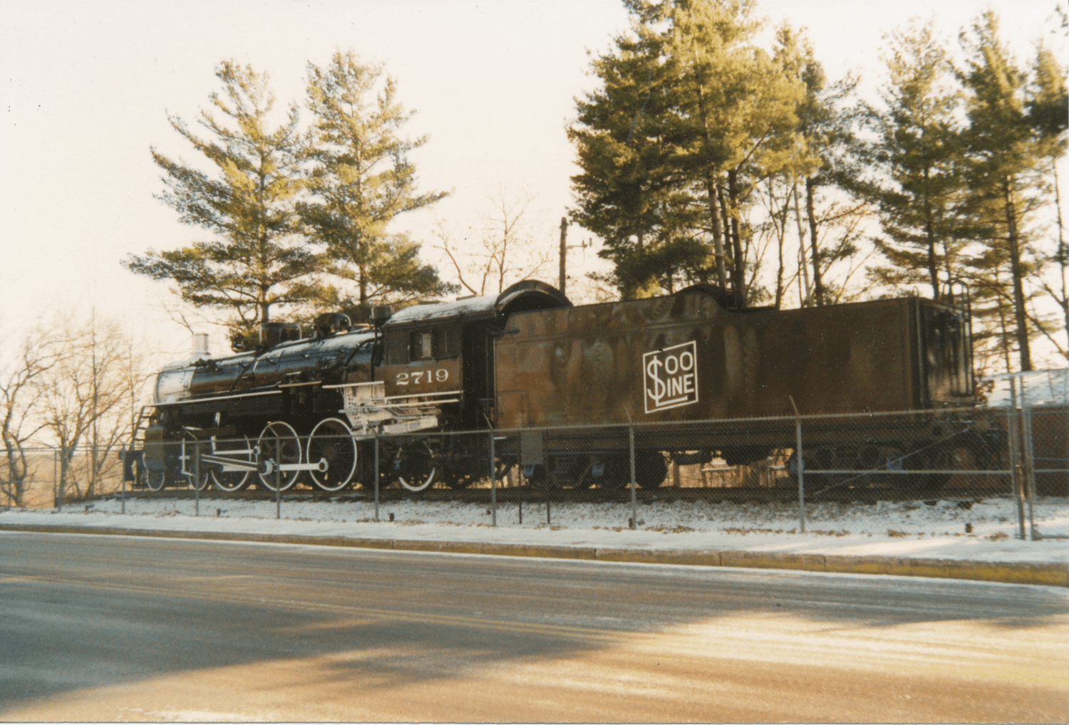 Locomotive for sale: $4