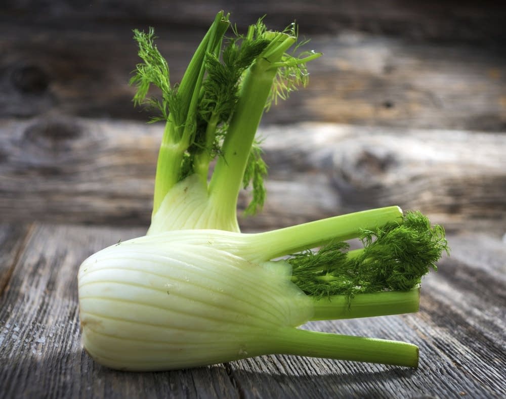 Fennel Or Anise They Taste Similar But Are Not The Same The