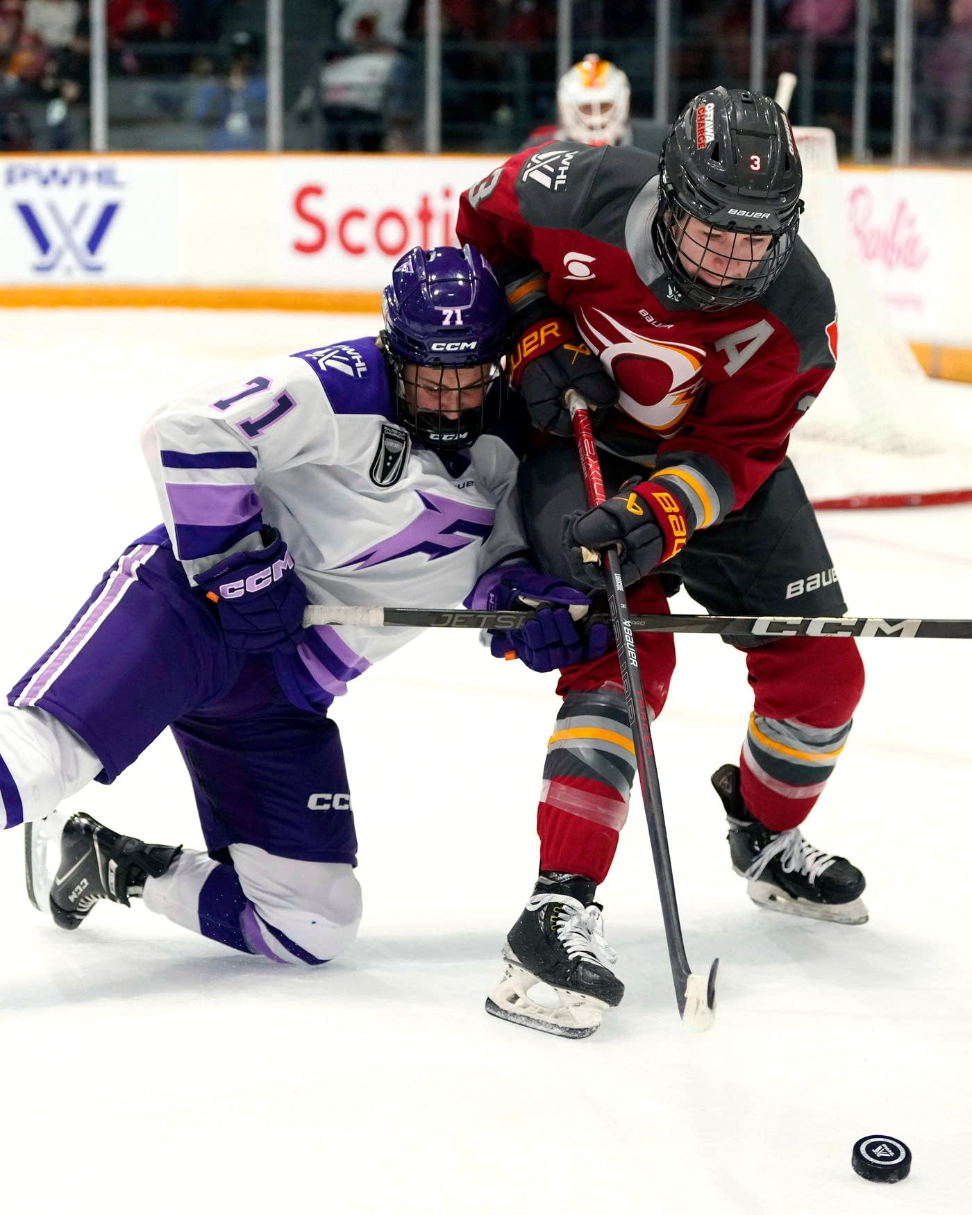 Minnesota Frost beat Ottawa Charge 5-1 | MPR News