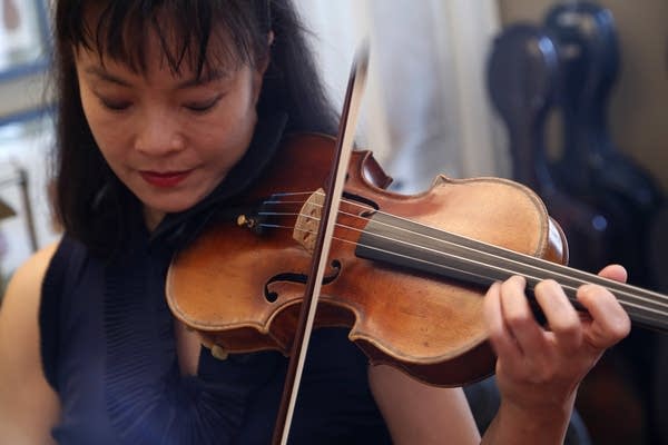 The Totenberg violin returns to the stage