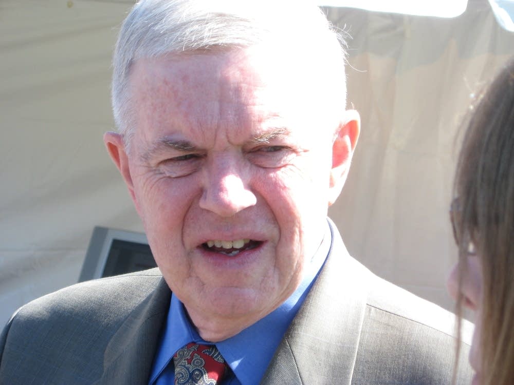 Tom Barrett