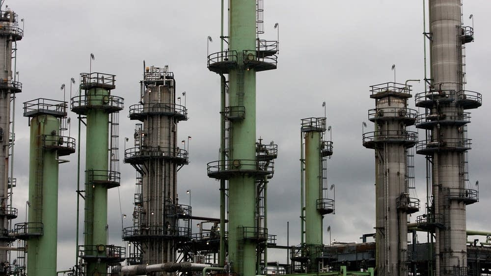 Feds sue Minnesota to block climate change lawsuit