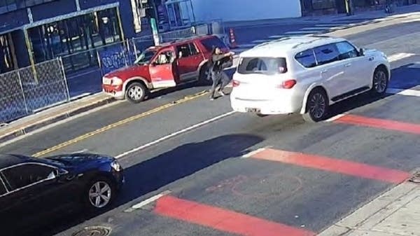 Man charged in crash during Minneapolis police pursuit that killed two, injured child