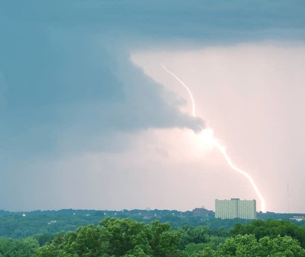 Overnight storms leave damage, power outages across Minnesota