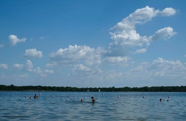 90s return; which years had the most 90+ highs?