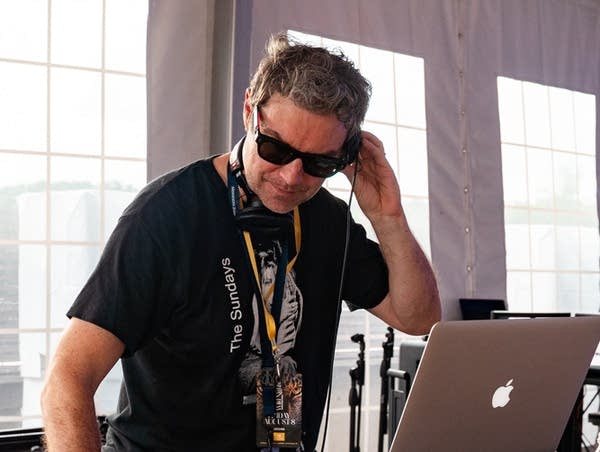 Transmission: October 25, 2025