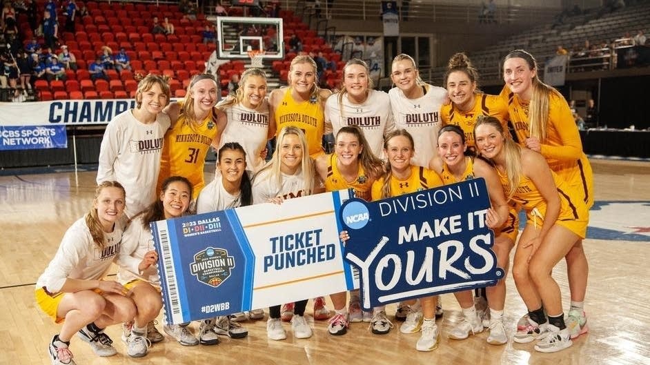 Students, alumni celebrate UMD Women's Hoops title game appearance - Vimarsana News