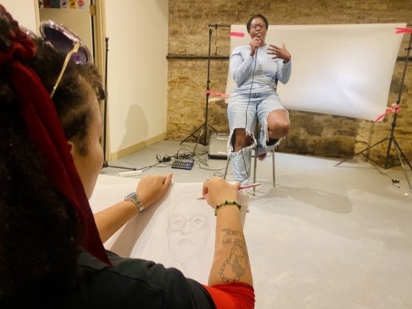 The art of comedy: An event series pairs figure drawing with standup comedy 