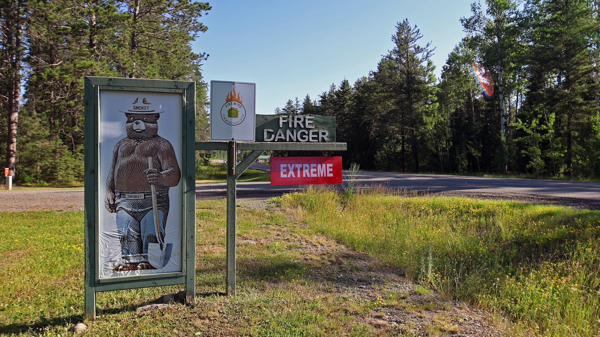 Fire along U.S.-Canada border causing growing concern near end of Gunflint Trail