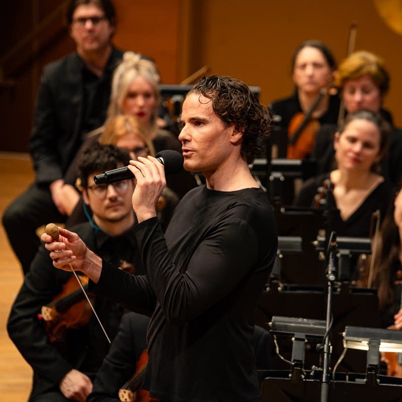 Photos: Minnesota Orchestra ignite Orchestra Hall with
