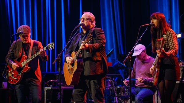 Pixies play music from their album, Beneath the Eyrie
