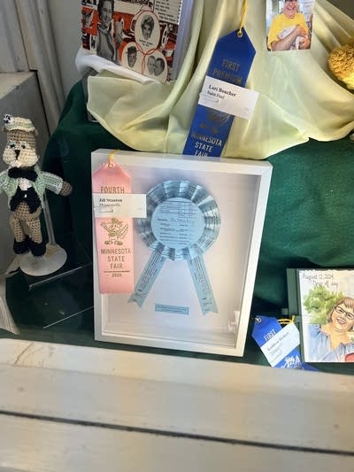 ribbon of ribbon
