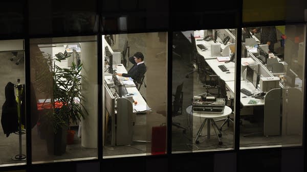 Opening the curtain of AI business integration