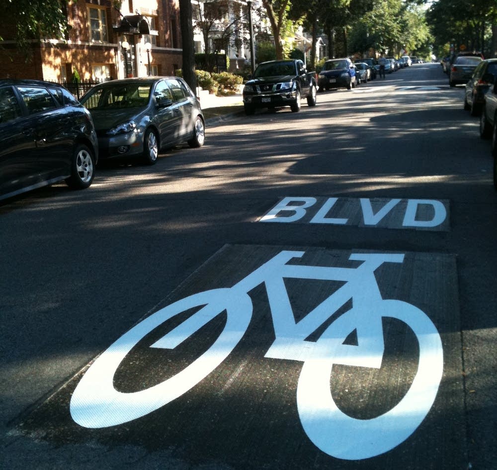 Bike boulevard stencil