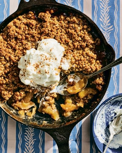 Double Crumble Apple Crisp
