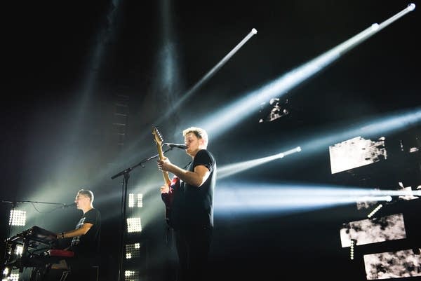 0011_AltJ-RoyWilkins_DSC5855